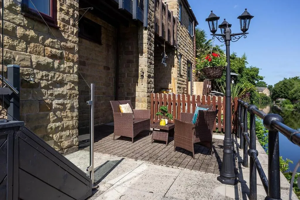 Luxury Canalside Home In Leeds Ηνωμένο Βασίλειο